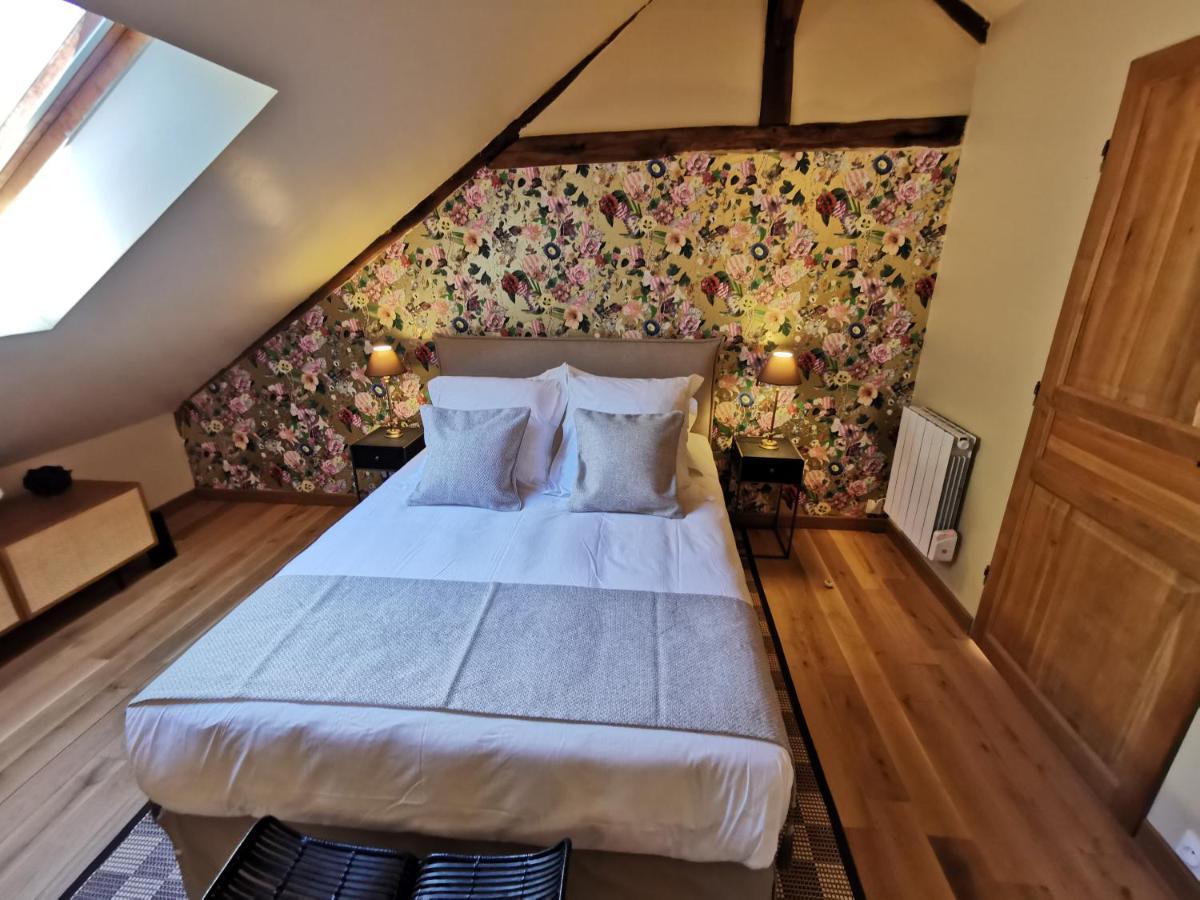 Maison D'Hotes Les Jardins Saint Eloi Le Lonzac 외부 사진