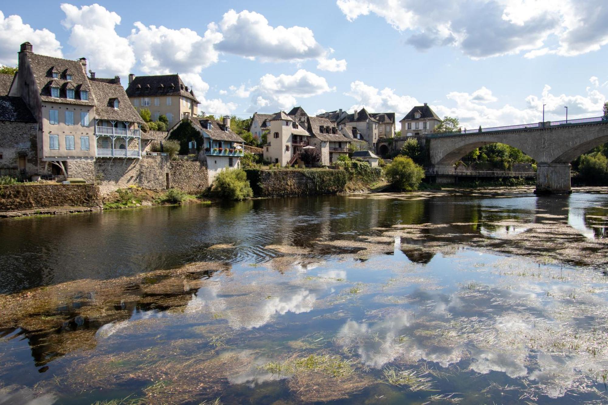 Maison D'Hotes Les Jardins Saint Eloi Le Lonzac 외부 사진